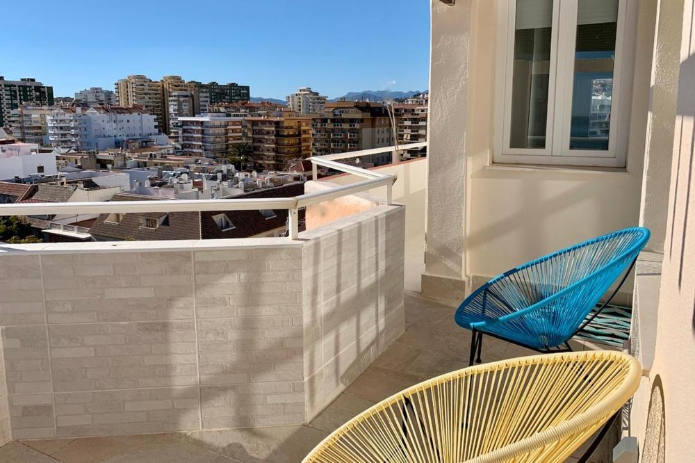 Apartamento Luxury Penthouse, Sea Views, 50M From The Beach! Fuengirola Exterior foto